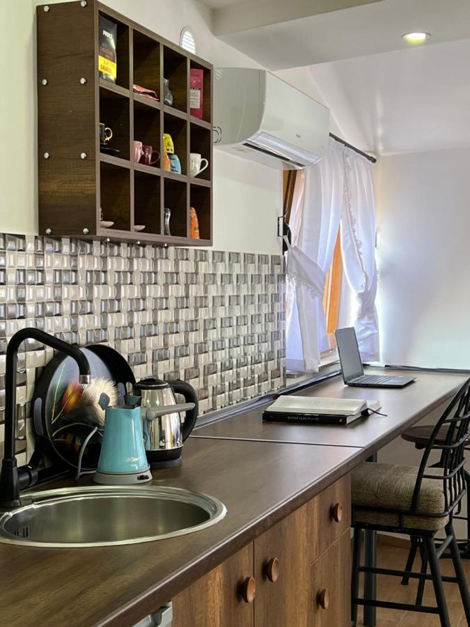 Zani Boutique Hotel Призрен Экстерьер фото