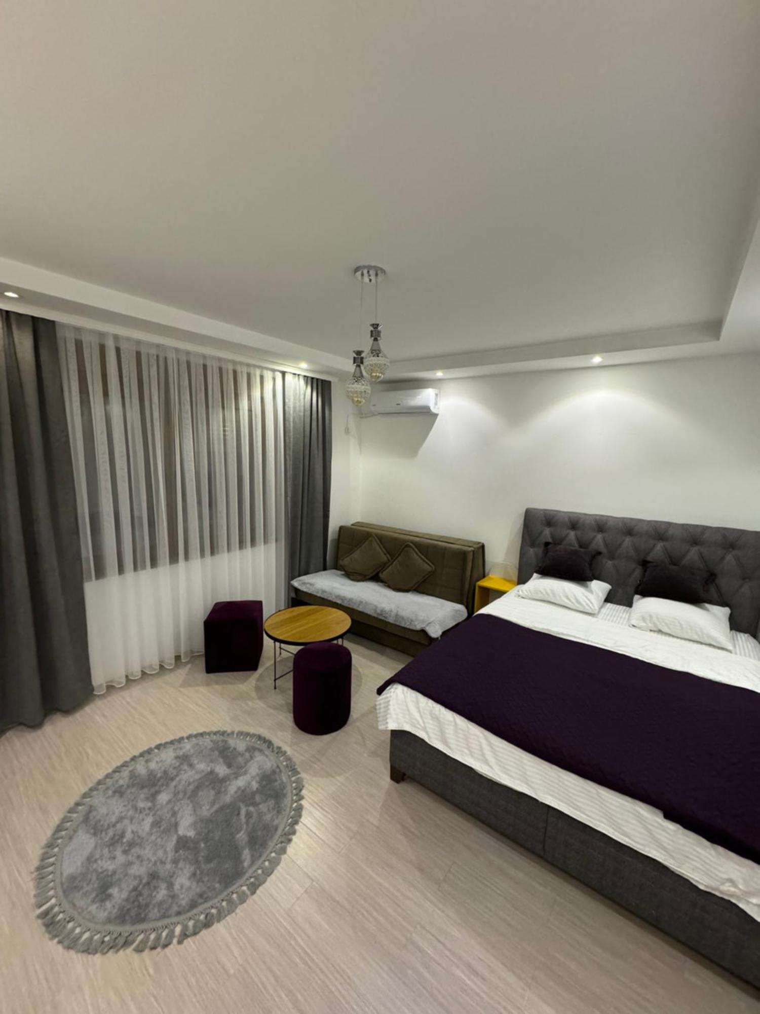 Zani Boutique Hotel Призрен Экстерьер фото